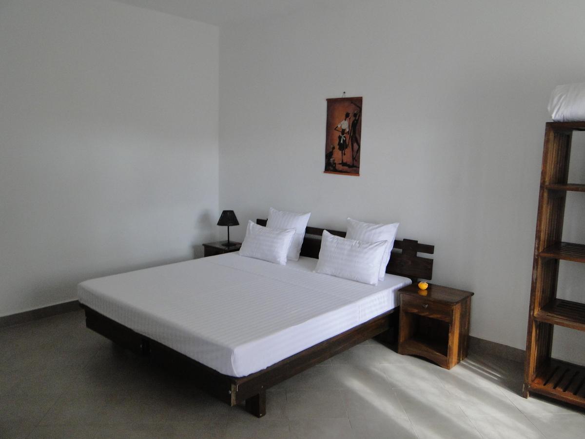 Hotel H1 Isalo Ranohira Экстерьер фото